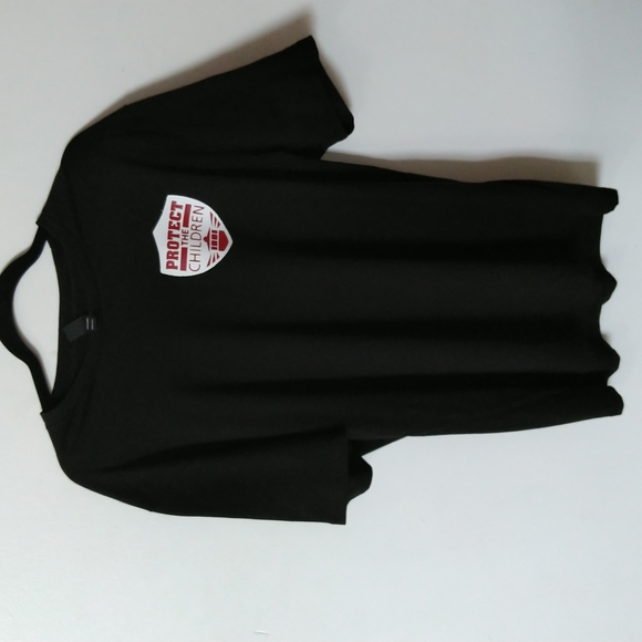 Every Child Short Sleeve Crew Neck Black T-Shirt - Picture 2 of 8